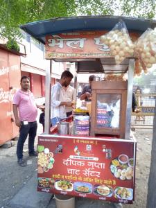 Deepak Gupta Chaat Centre 1